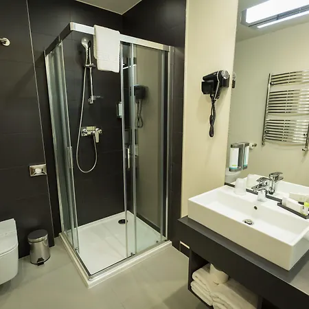 Belfort Готель Брашов