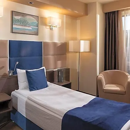 Otel Belfort 3*